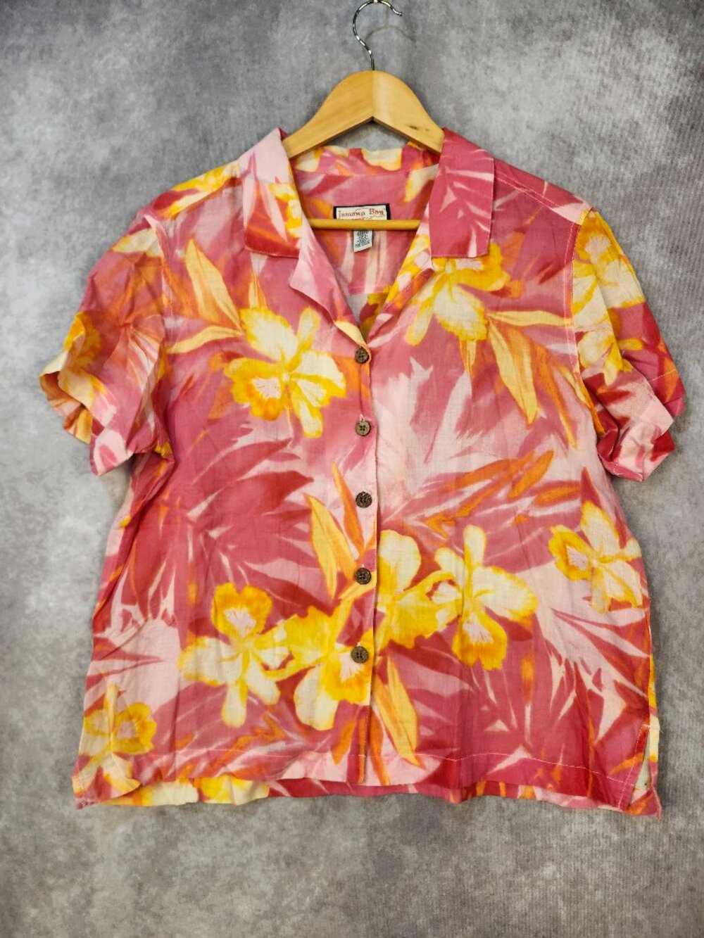 Jamaica Bay Pink and Yellow Hawaiian Print Button Down Shirt Large